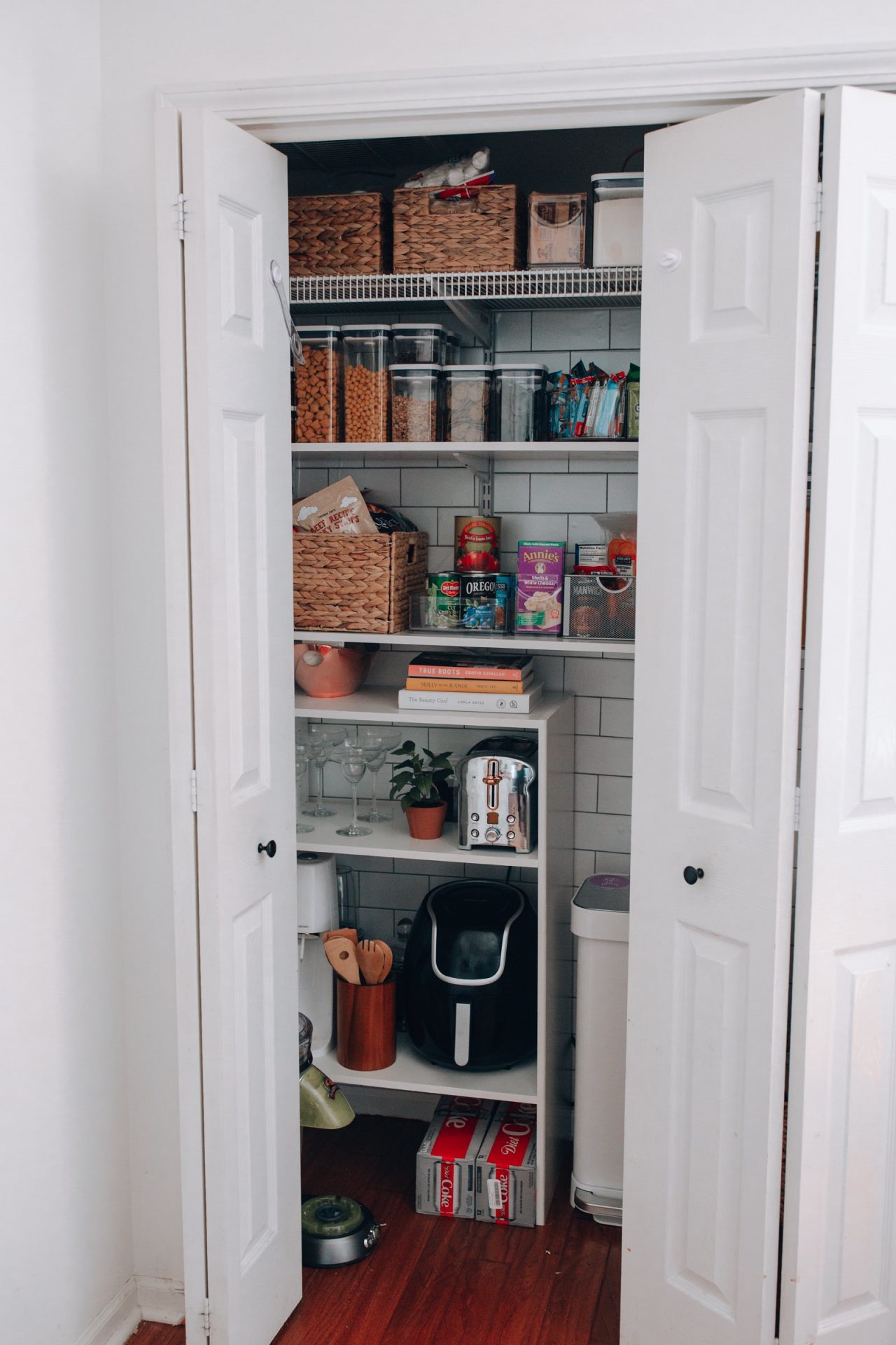 small pantry organization