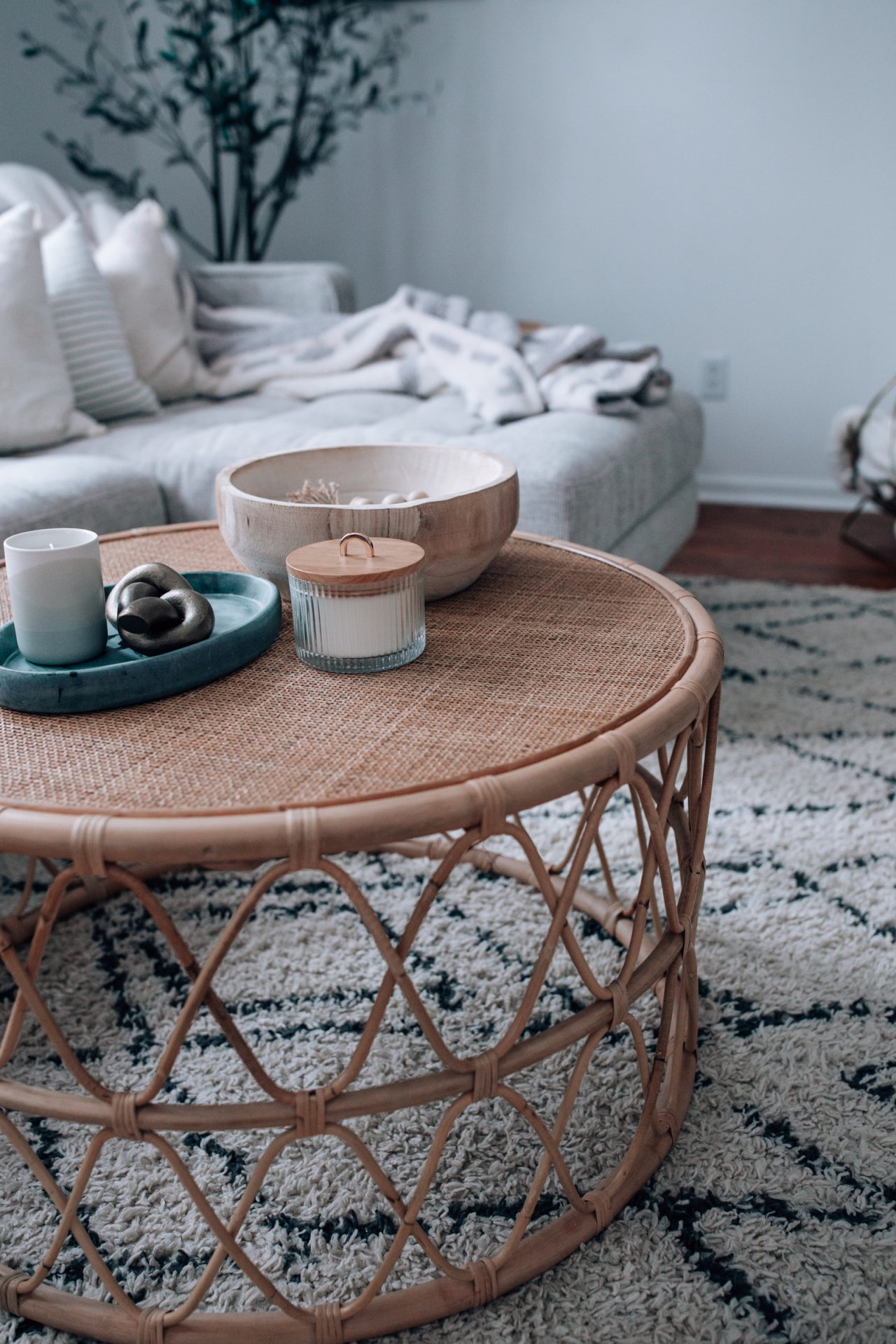 rattan coffee table