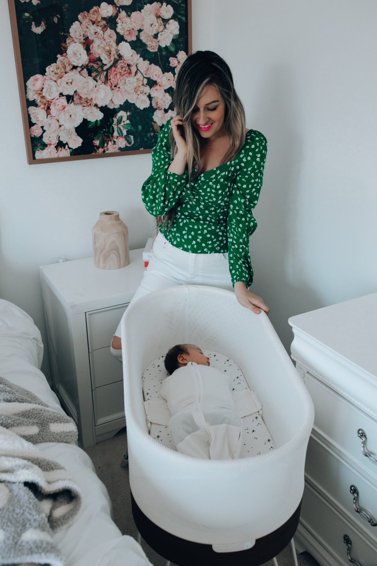 snoo smart sleeper bassinet, snoo review