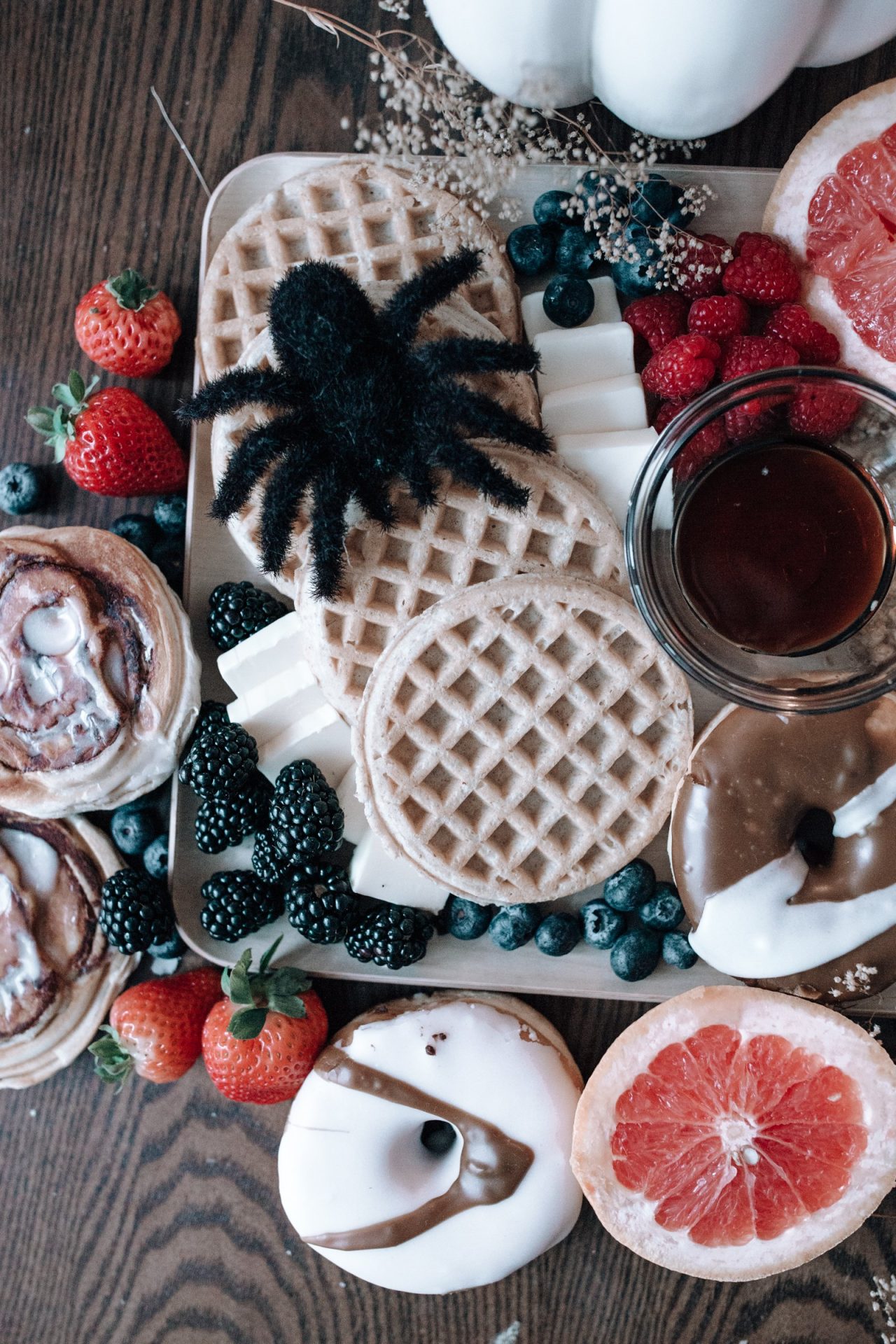 breakfast charcuterie board