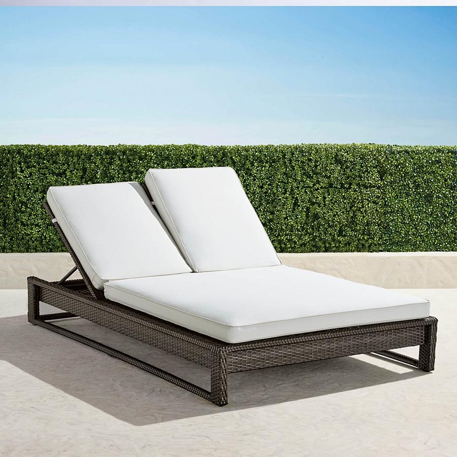 outdoor daybed