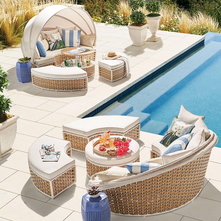 outdoor daybed with canopy 