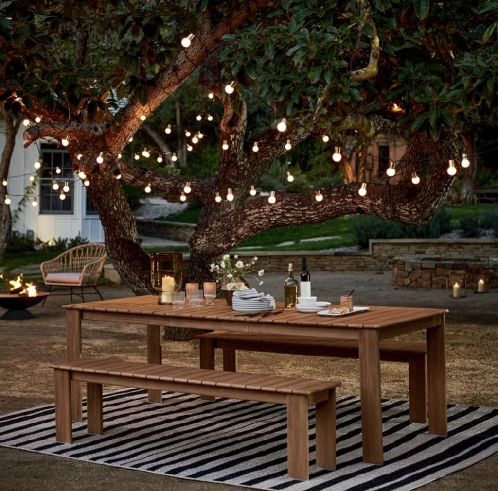 extendable outdoor dining table