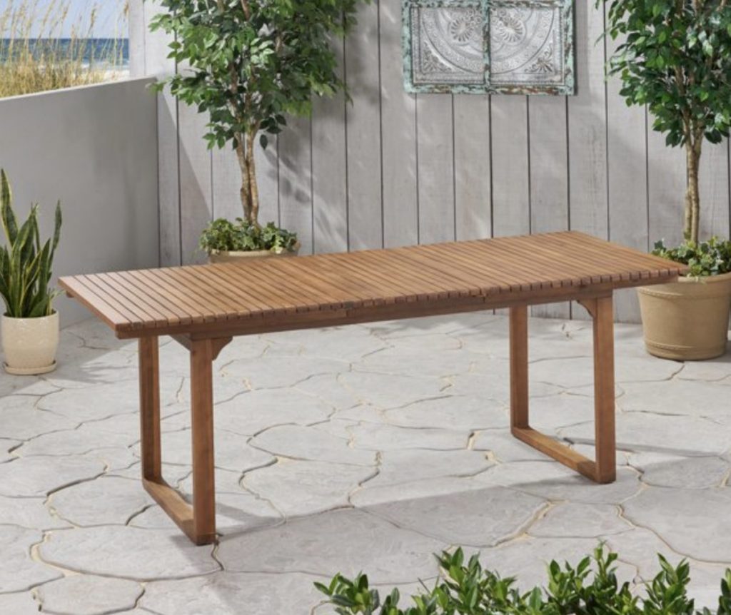 extendable outdoor dining table