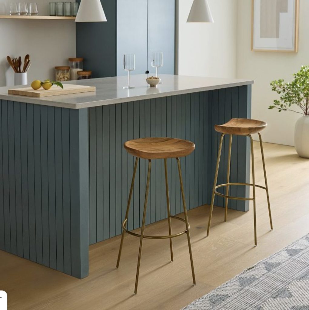 metal and wood backless bar stools. 