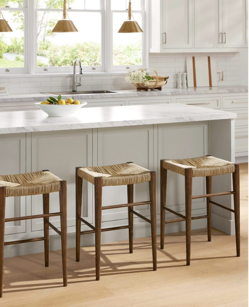 seagrass bar stools at kitchen island. 